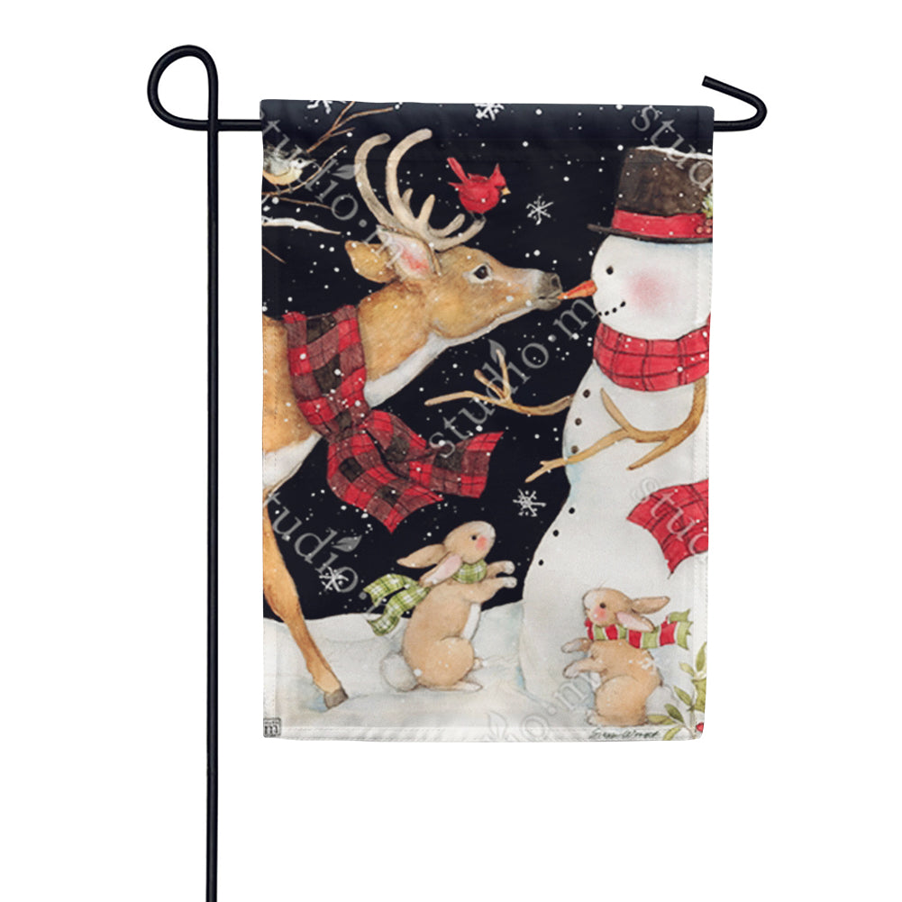 Nose to Nose Garden Flag