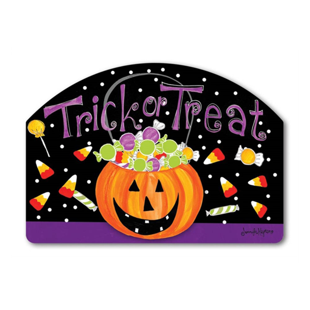 Halloween Candy Yard DeSign