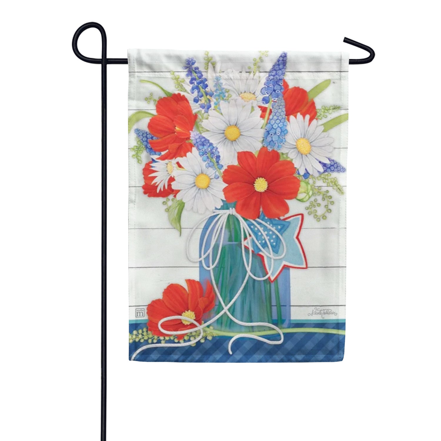 Red, White, and Bloom Garden Flag