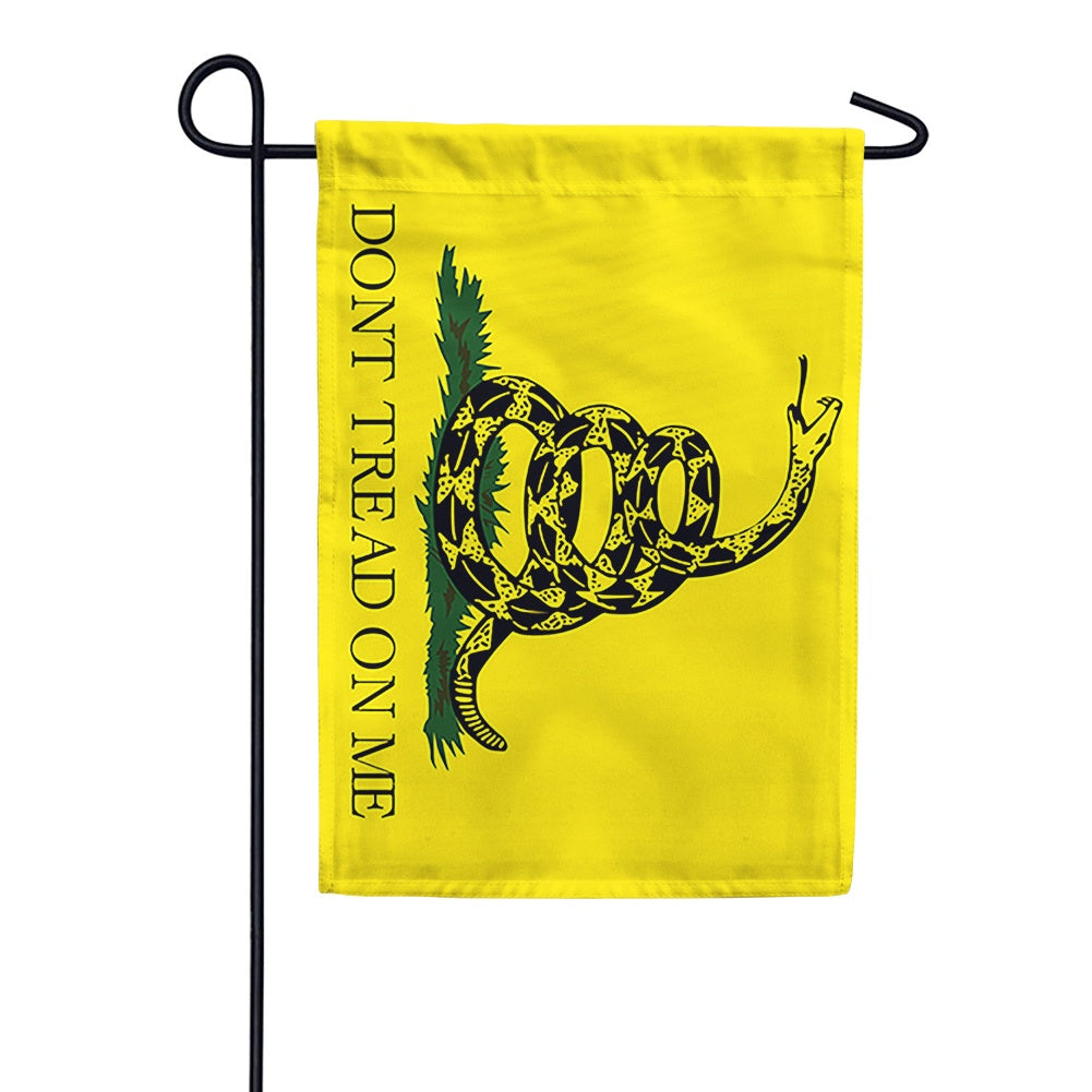 Don't Tread on Me Horizontal Garden Flag